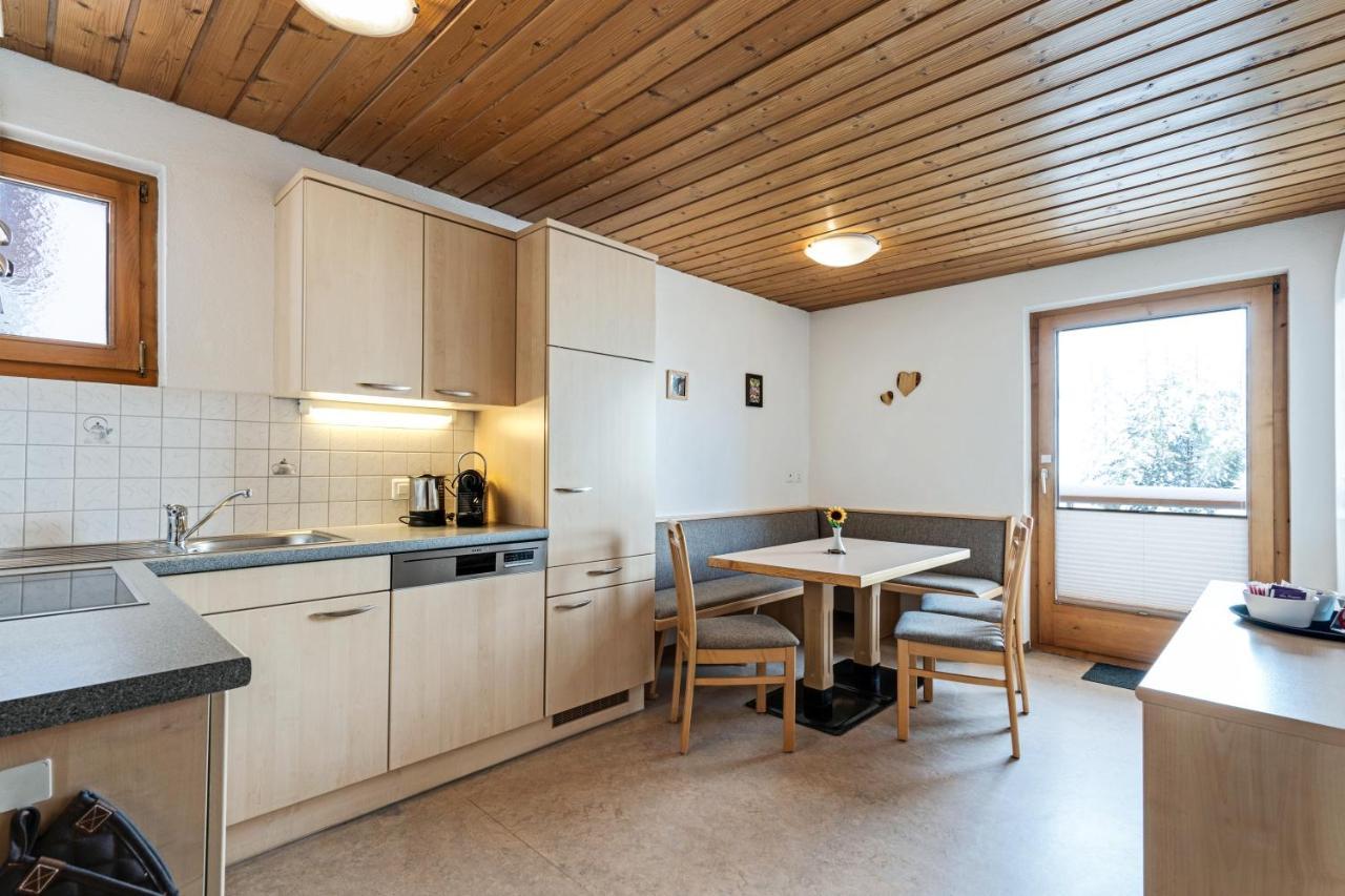 Haus Derby Apartment Samnaun Exterior photo